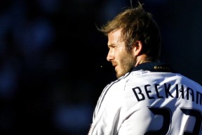 华体会体育-黄sir场边一语点醒梦中人 你说吧，怎么紧贴？成战术转折关键