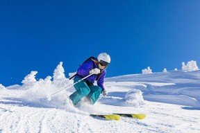 华体会官方|GIF深度解析，泰山新援LEO，抢点先锋远射显锋芒