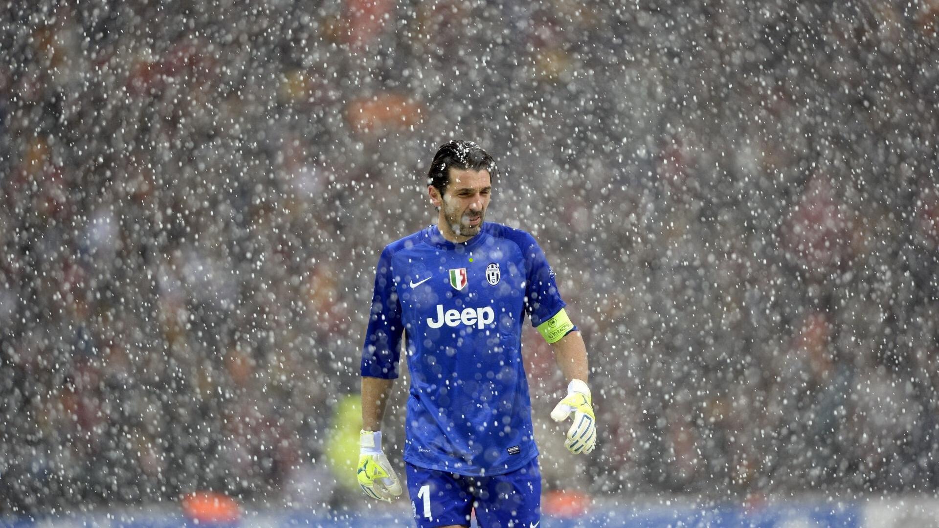 国家队历史效率王座更迭！哈兰德场均1.1球超越传奇，穆勒神话现新篇